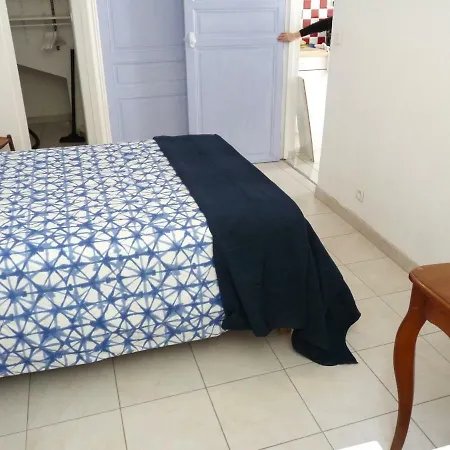 De La Callade Apartment